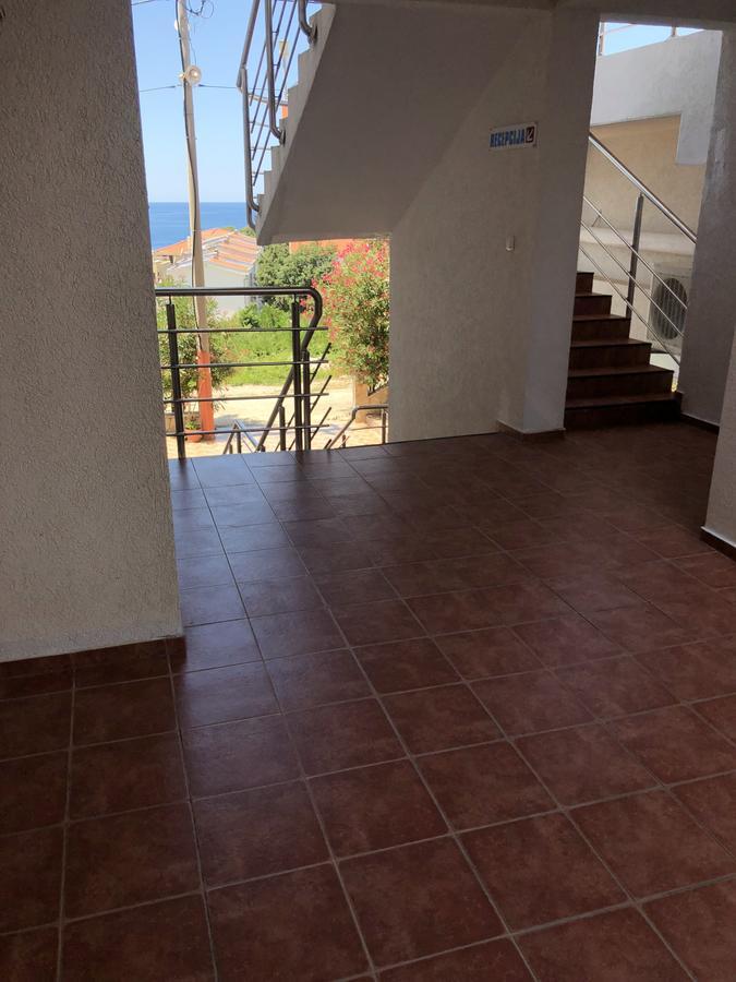 Apartments De Lara Утеха Екстериор снимка